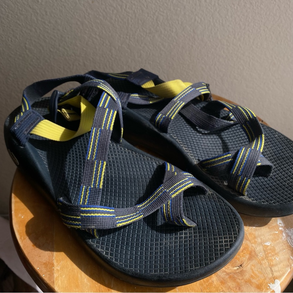 Chaco men’s sandals size 10 outdoor hiking sandals slides